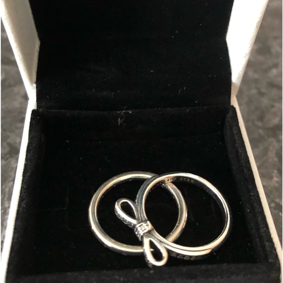 Pandora rings, Size 5, Bow Ring set, Sterling Silver,CZ, Jewelry Box, Lovely - Picture 10 of 12